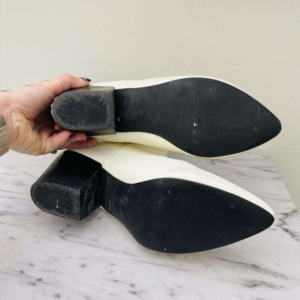 Lulus White Leather Ankle Booties Women’s Size 10 - Picture 8 of 11